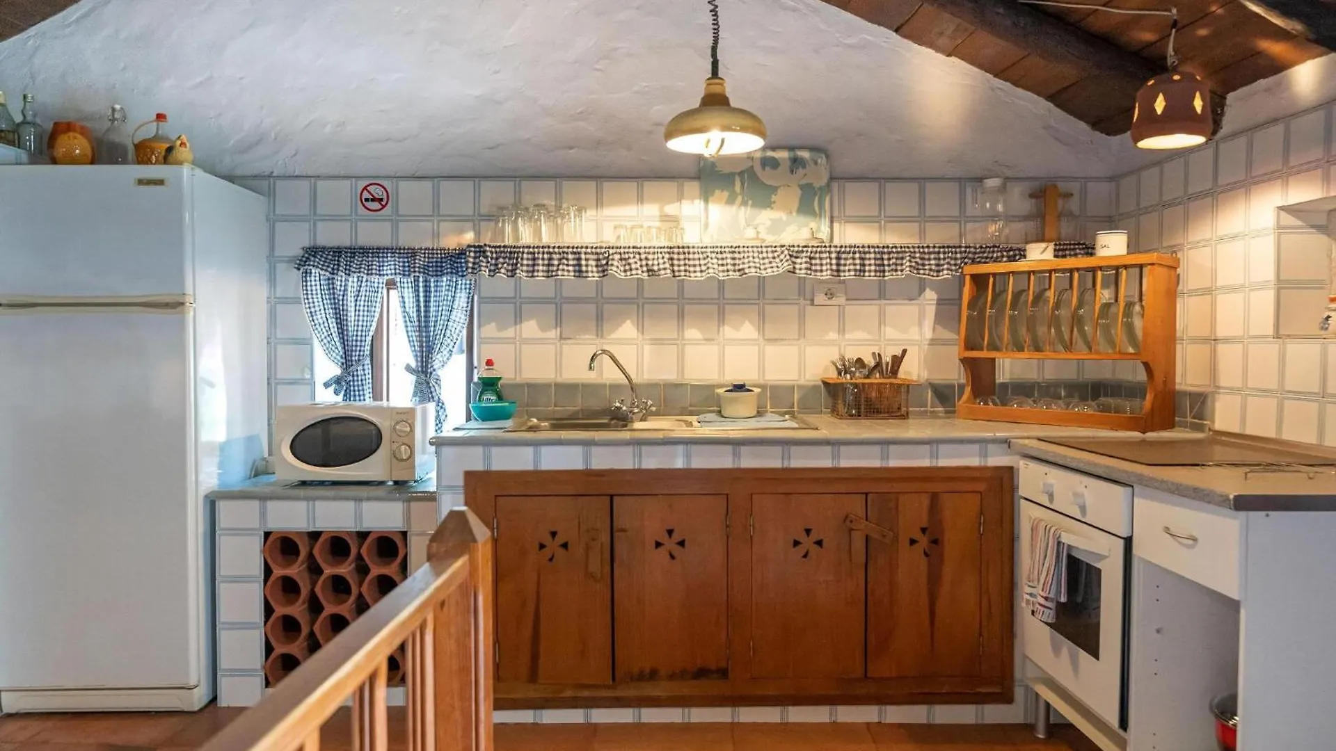 Casa Roja Mit Pool Und Terrasse Fuer 6 Personen Villa Charco del Pino 0*,  Spain