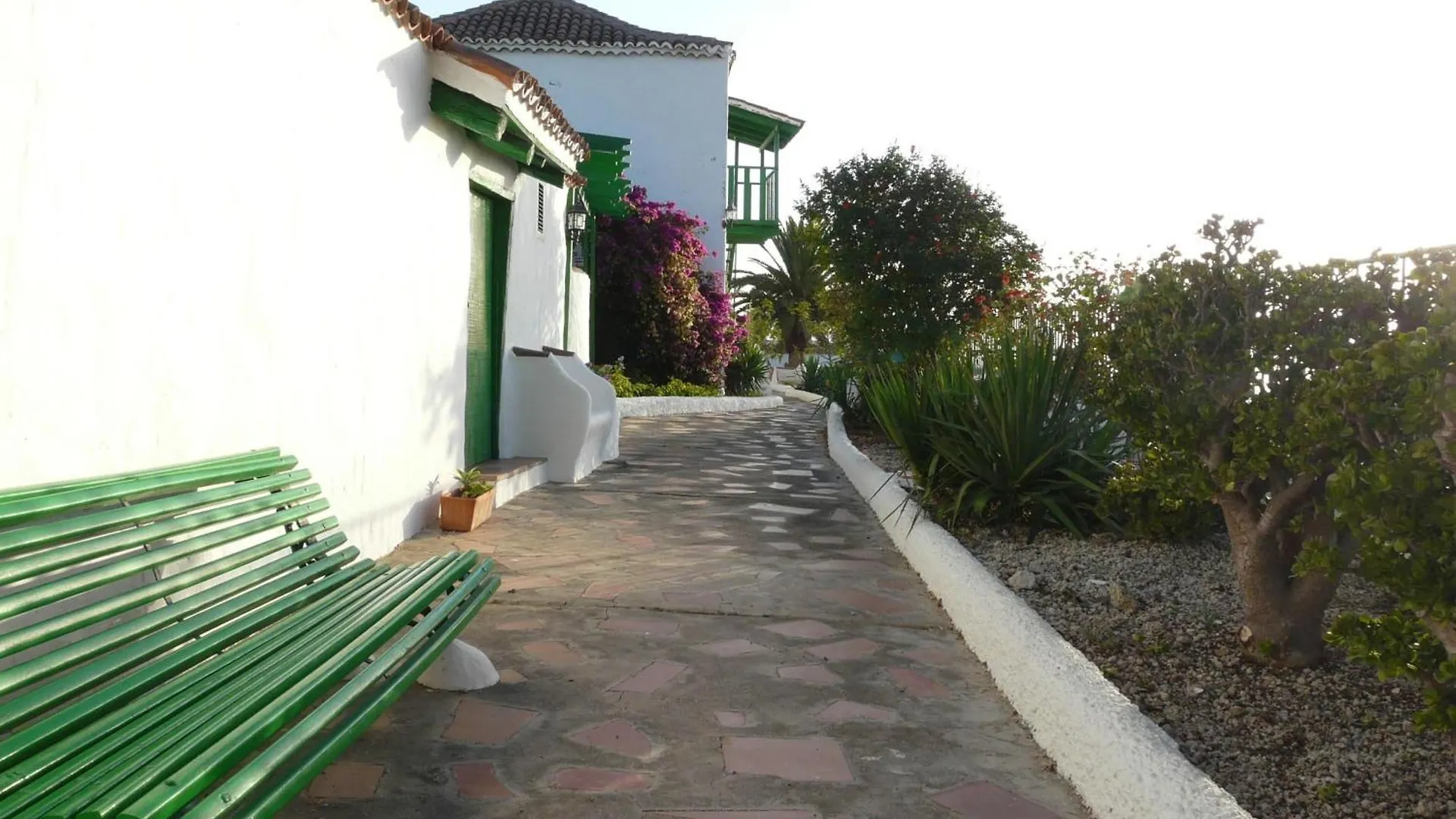 Holiday home Casa Roja Mit Pool Und Terrasse Fuer 6 Personen Villa Charco del Pino